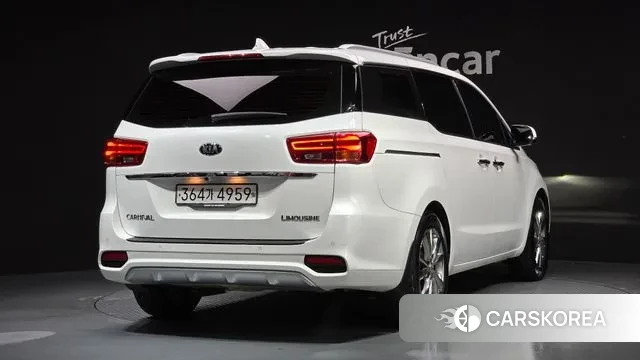 Kia The New Carnival id 3788879 из Кореи 12