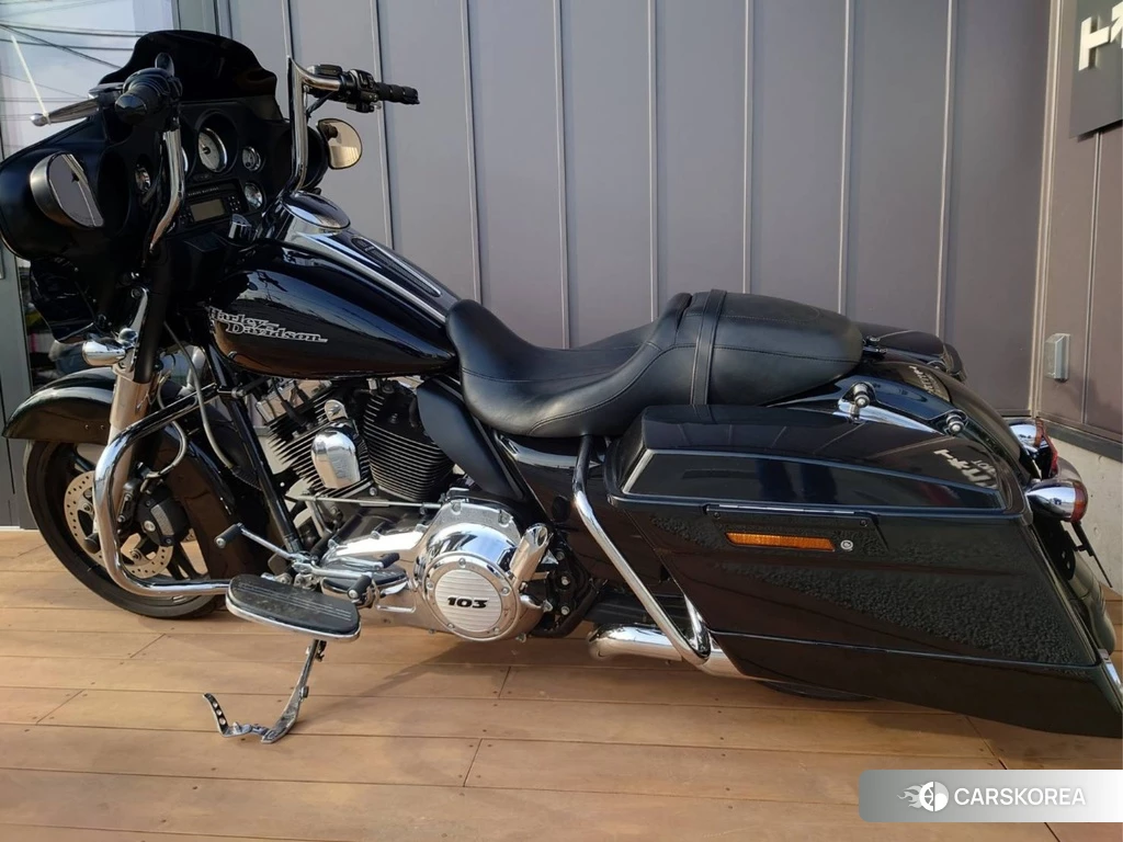 Проданный Harley-Davidson Street Glide FLHX1690 2013 из Японии, фото 2
