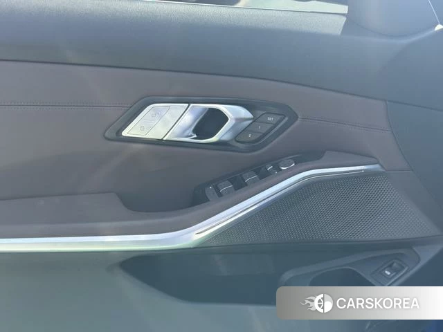 BMW 3 series id 4314121 из Китая 8