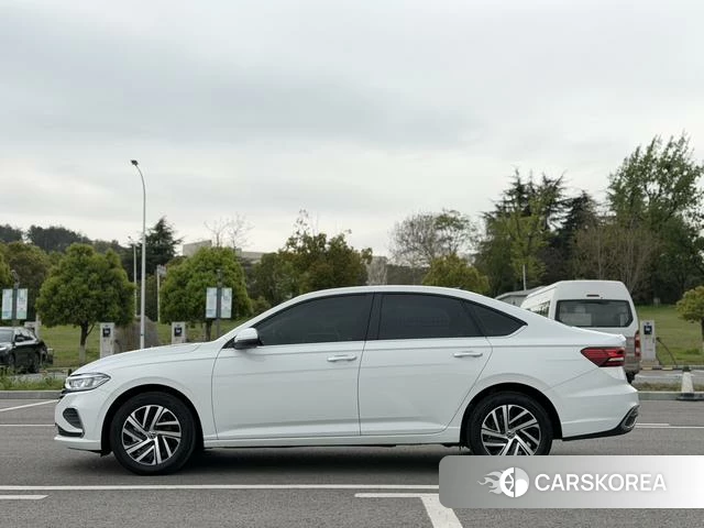 Volkswagen Lavida id 4209399 из Китая 12