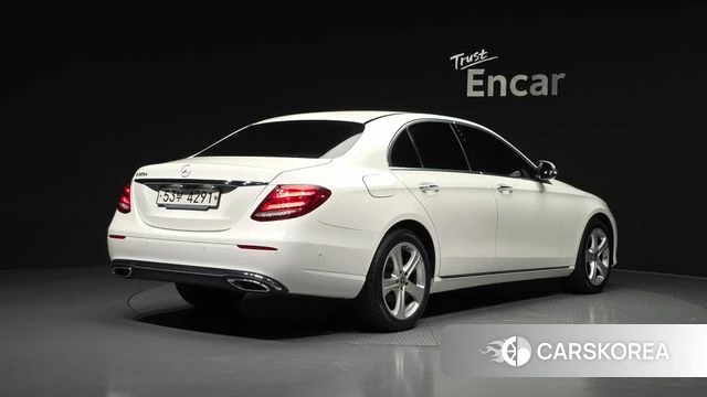 Mercedes-Benz E-Class W213 id 4776506 из Кореи 12