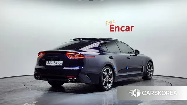 Kia Stinger id 3736935 из Кореи 12