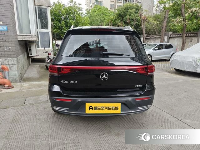 Mercedes-Benz EQB 2022 Черный из Китая, фото 2