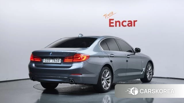 BMW 5 Series (G30) id 4596051 из Кореи 12