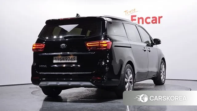 Kia The New Carnival id 2567983 из Кореи 12