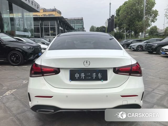 Mercedes-Benz Class A 2021 Белый из Китая, фото 4
