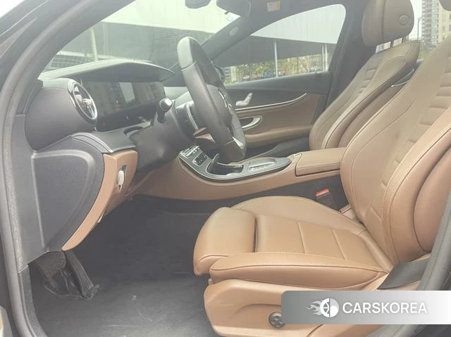 Mercedes-Benz E-class id 4256430 из Китая 12