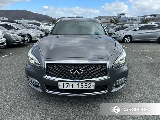 Infiniti Q70 id 3718786 из Кореи 12