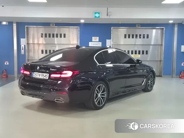 BMW 5 Series (G30) id 2997291 из Кореи 12