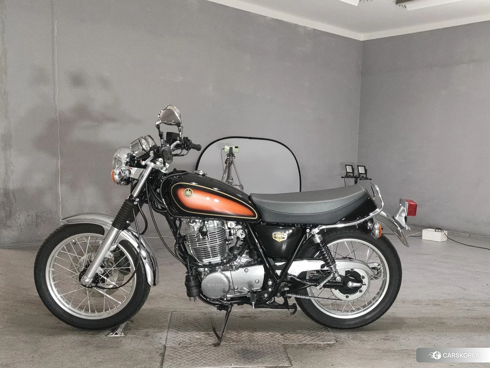 Проданный Yamaha SR 400 2021 из Японии