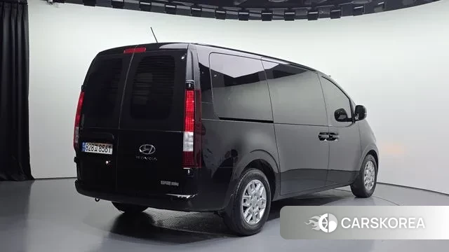 Hyundai Staria id 3401048 из Кореи 12