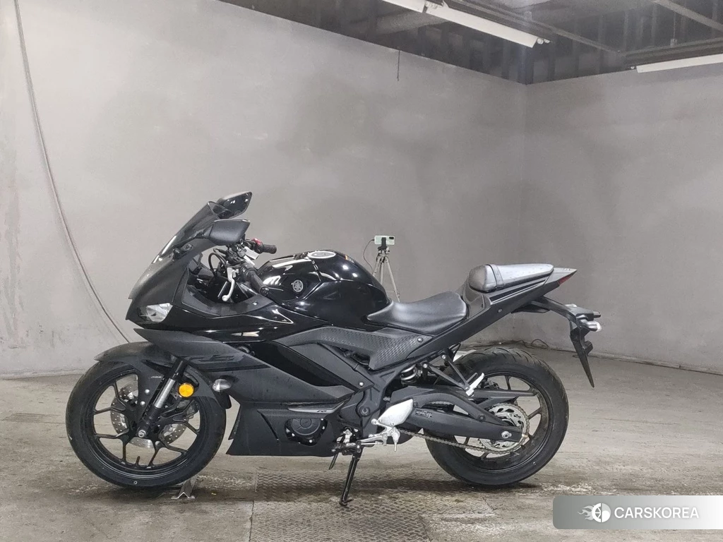Проданный Yamaha YZF-R3 2020 из Японии
