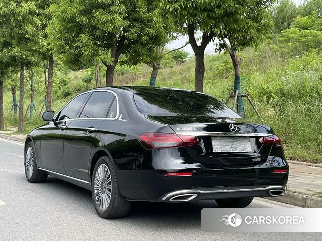 Mercedes-Benz E-class id 4320648 из Китая 12