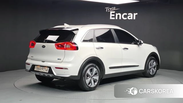 Kia Niro id 4574287 из Кореи 12