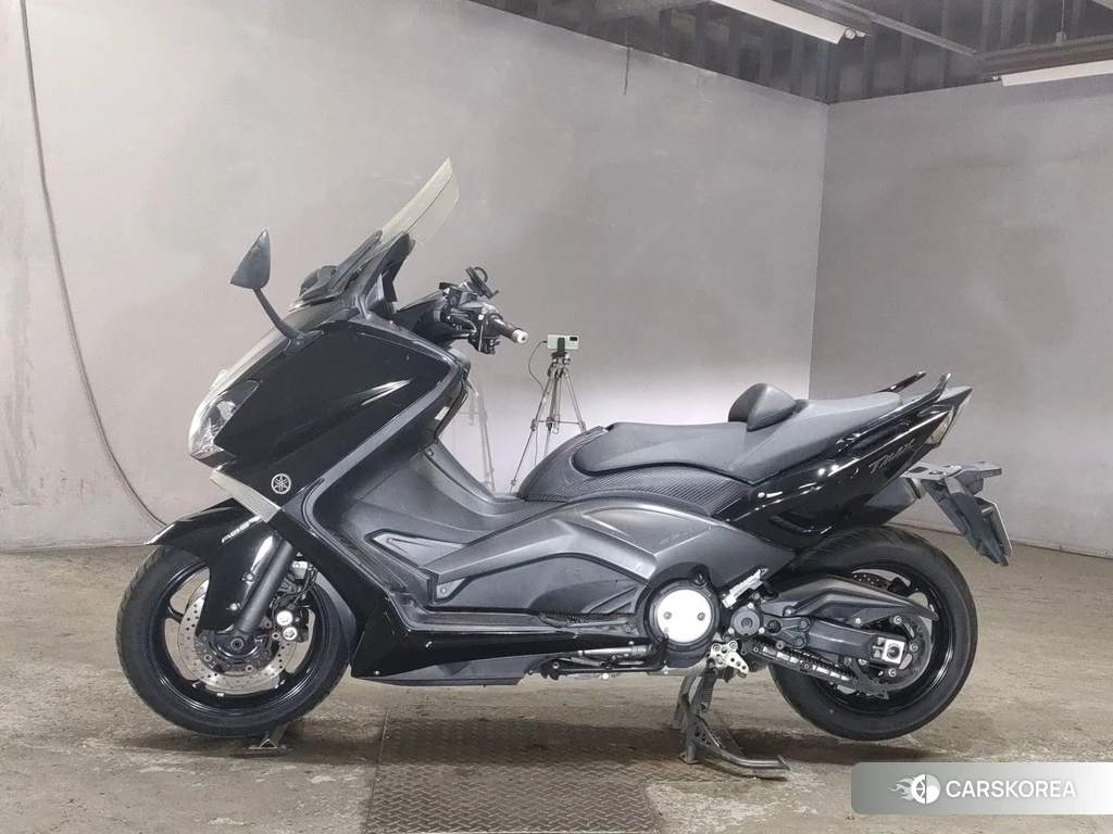 Проданный Yamaha T-MAX 530 2012 из Японии