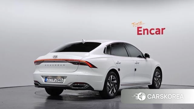Hyundai The New Grandeur IG Hybrid id 4580096 из Кореи 12
