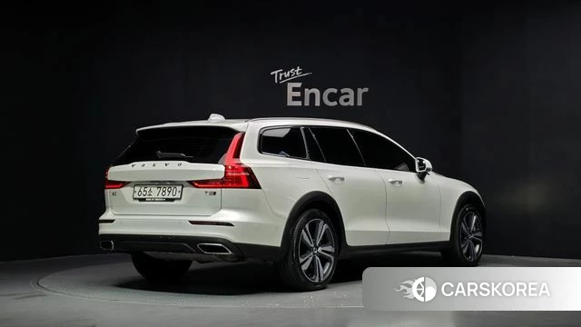 Volvo V60 Cross-Country 2nd Generation id 4530565 из Кореи 12
