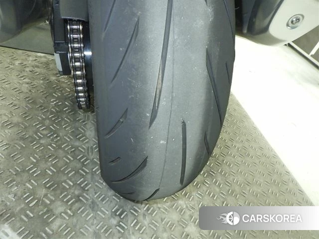 Suzuki GSX1300R HAYABUSA id 3947124 из Японии 12