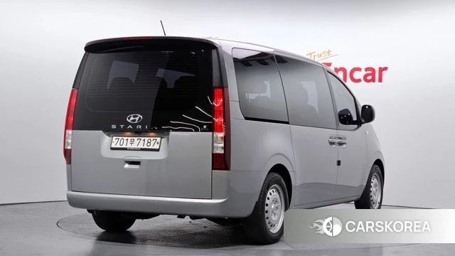 Hyundai Staria id 3798915 из Кореи 12