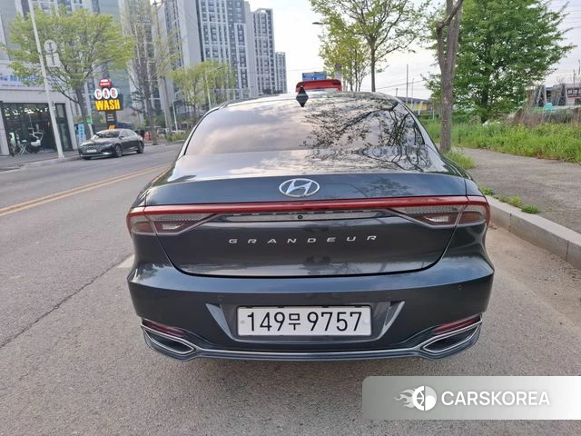 Hyundai The New Grandeur IG Hybrid id 4245067 из Кореи 12