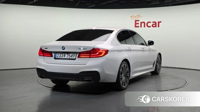 BMW 5 Series (G30) id 4019978 из Кореи 12