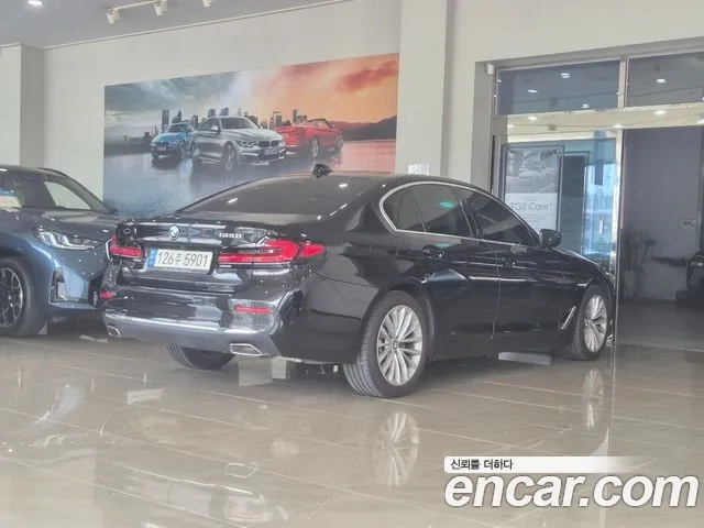 BMW 5 Series (G30) id 2948564 из Кореи 7