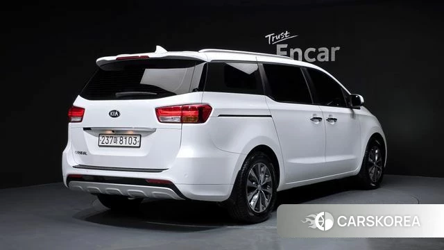 Kia All New Carnival id 4596459 из Кореи 12