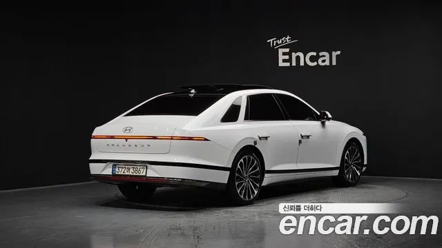 Hyundai Grandeur Hybrid (GN7) id 2925720 из Кореи 12