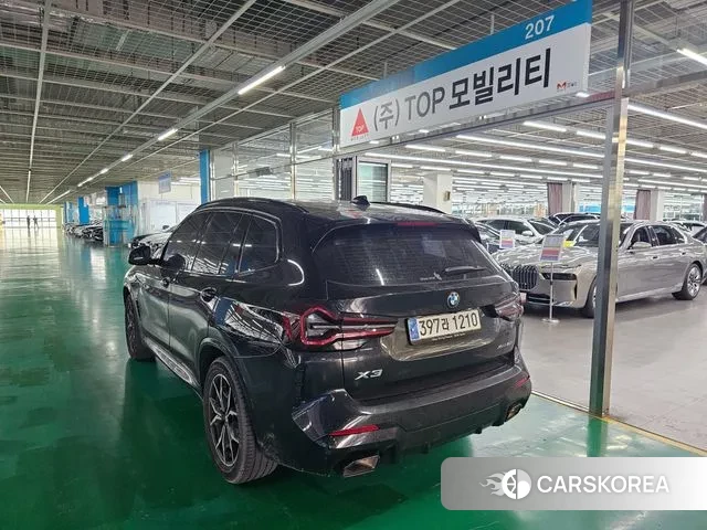 BMW X3 (G01) 2023 Черный из Кореи, фото 4