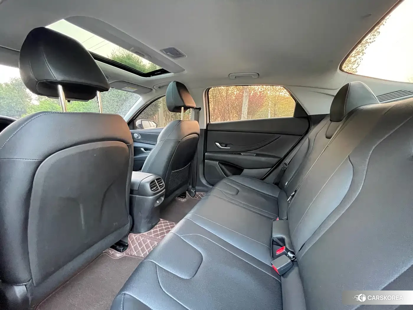Hyundai Elantra id 4545654 из Китая 7