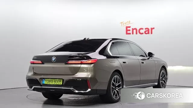 BMW 7 Series (G70) id 2997977 из Кореи 12