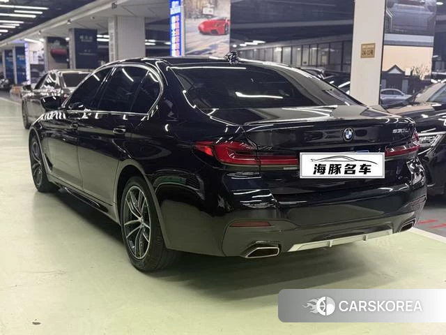 BMW 5 series 2022 Черный из Китая, фото 2