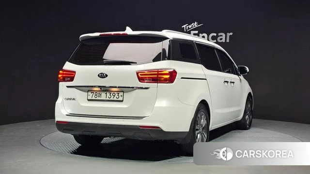 Kia The New Carnival id 4286069 из Кореи 12