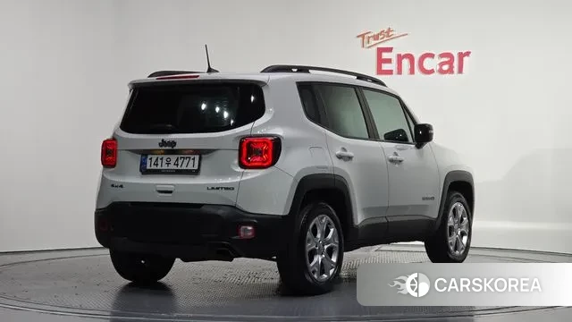 Jeep Renegade id 3367085 из Кореи 12