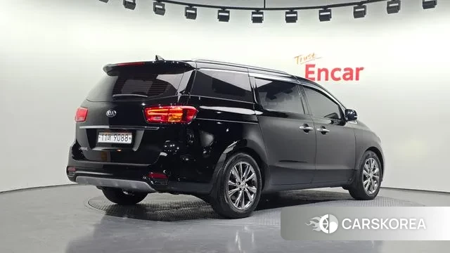 Kia The New Carnival id 3789768 из Кореи 12