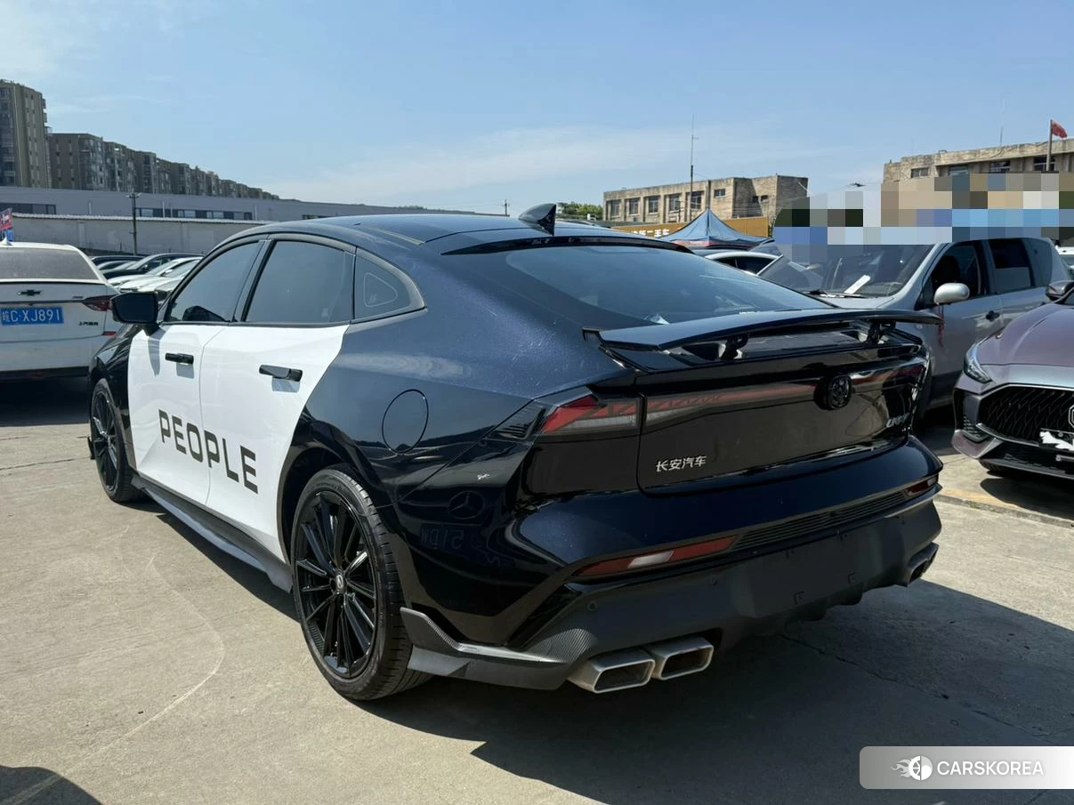 Chang'an UNI-V 2024 Черный из Китая, фото 2