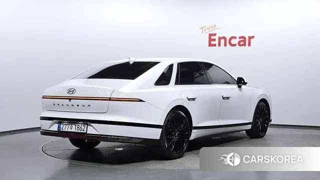 Hyundai Grandeur Hybrid (GN7) id 3327825 из Кореи 12