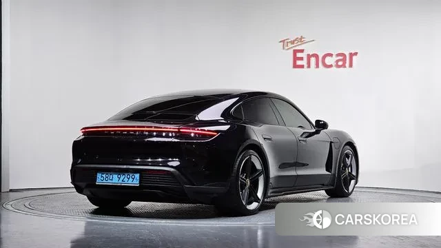 Porsche Taycan id 3519445 из Кореи 12