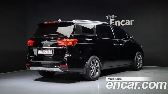 Kia The New Carnival id 2896368 из Кореи 12