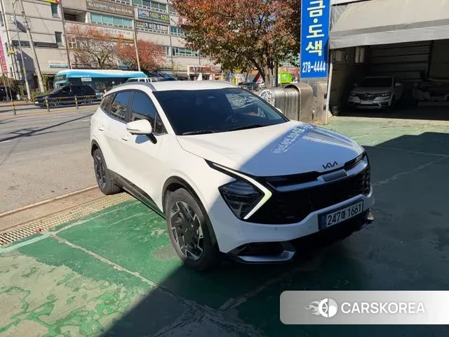 Kia Sportage 5th Generation 2023 Белый из Кореи, фото 2