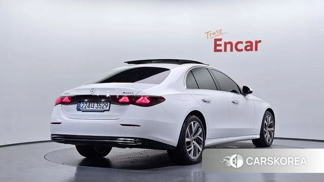 Mercedes-Benz E-Class W214 id 4792113 из Кореи 12