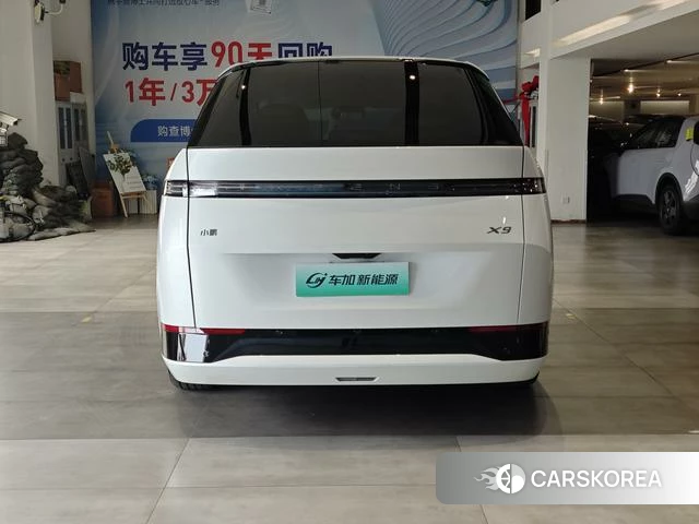 Xiaopeng Motors Xiaopeng X9 2026 Белый из Китая, фото 2