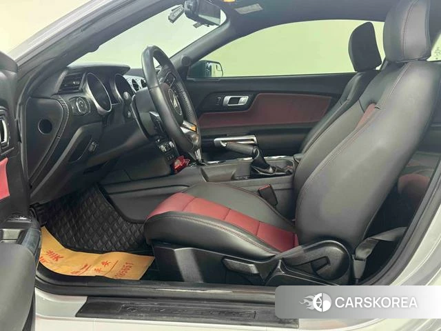 Ford Mustang 2018 Серебристо-серый из Китая, фото 4