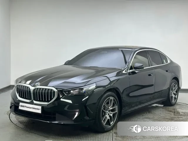 BMW 5 Series (G60) id 3431629 из Кореи 12