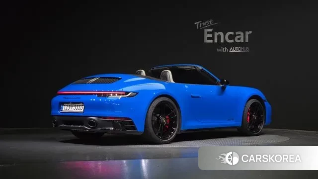 Porsche 911(992) id 3058889 из Кореи 12