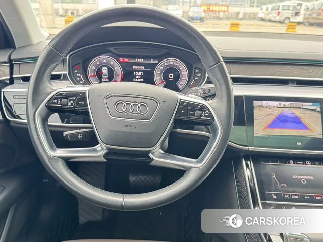 Audi A8 id 4259534 из Китая 9