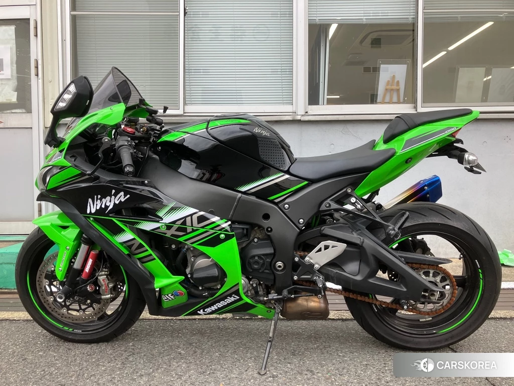 Проданный Kawasaki ZX-10R NINJA 2017 из Японии, фото 2