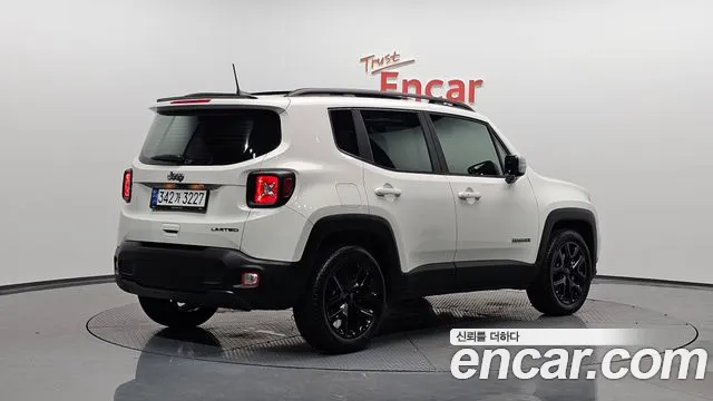 Jeep Renegade id 2739933 из Кореи 12