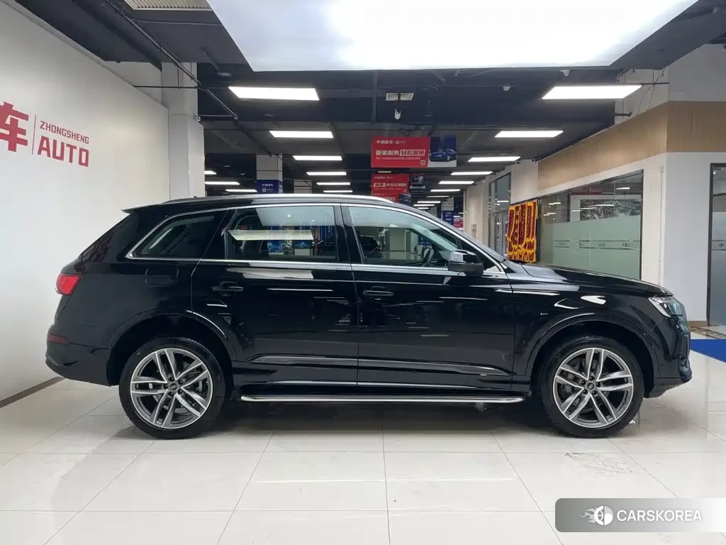 Audi Q7 id 4601063 из Китая 12