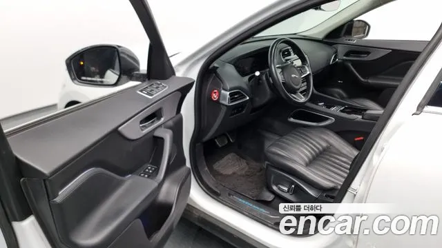 Jaguar F-PACE id 2668793 из Кореи 12